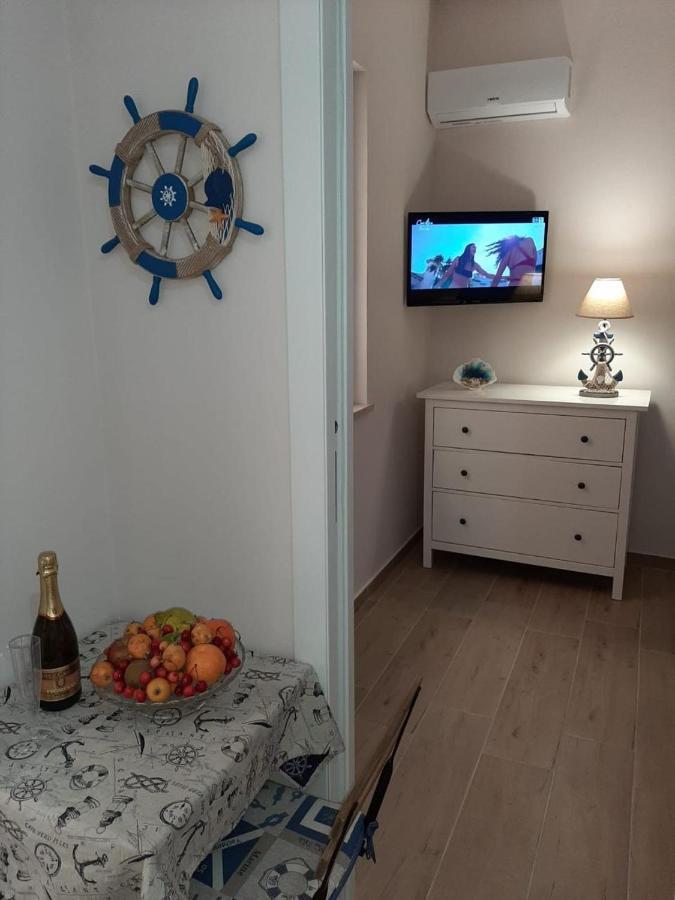 La Casa Nel Vicolo Apartment Джардини Наксос Екстериор снимка